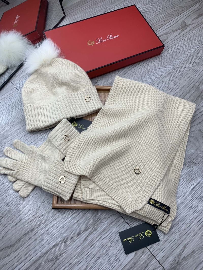 Love Piana Caps Scarfs